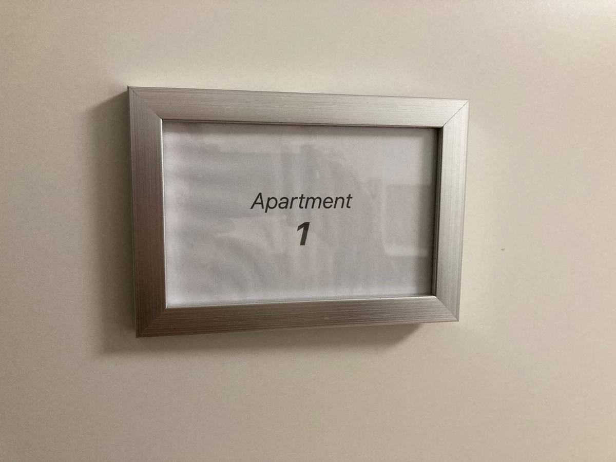 Clarkes Apartments Leopoldshohe Rum bild