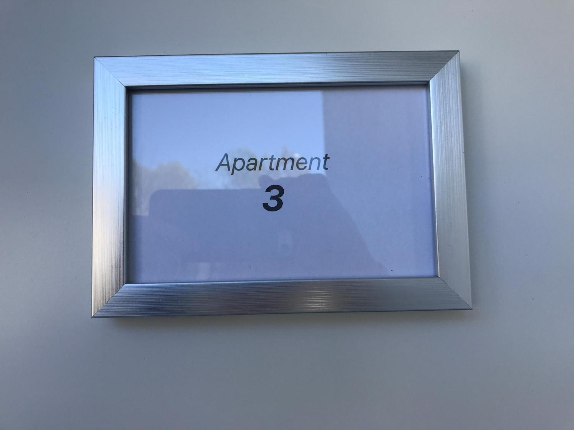 Clarkes Apartments Leopoldshohe Rum bild